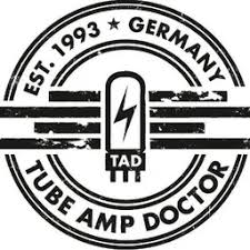 Logo van Tube Amp Doctor, opgericht in 1993 in Duitsland, met een buis en bliksemschicht.